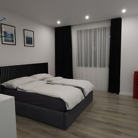 Durres City Apartment, City Center & Close To The Beach 外观 照片